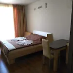 In Diamond Apartament
