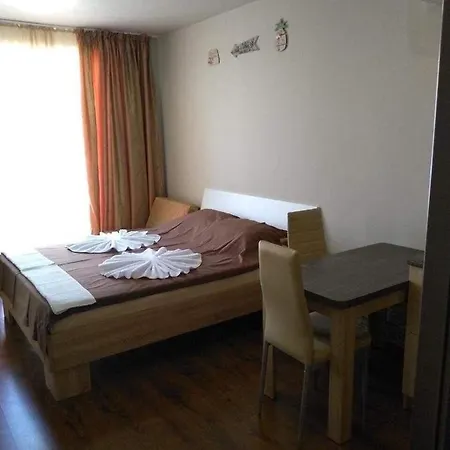 In Diamond Apartment