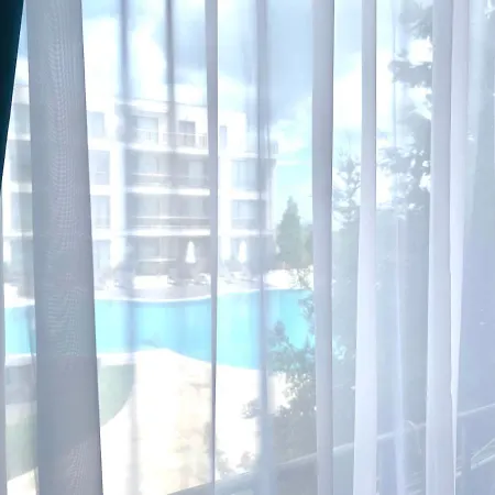 In Diamond Apartment