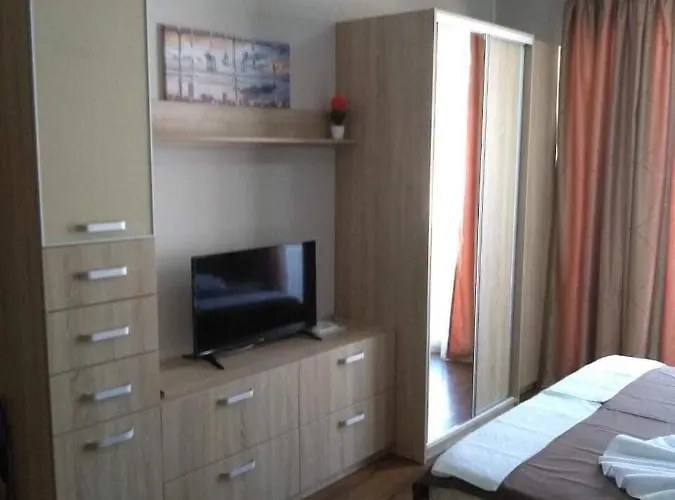 In Diamond * בורגאס