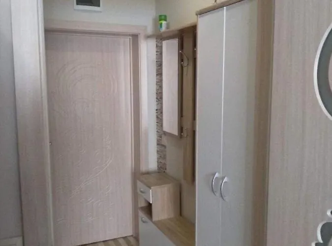 In Diamond בורגאס