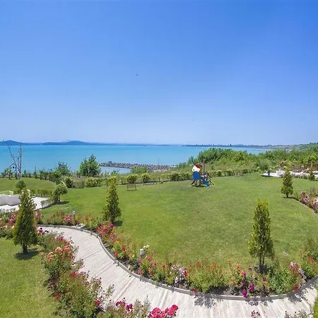 Apartment In Diamond Burgas