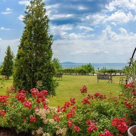 Apartment In Diamond *