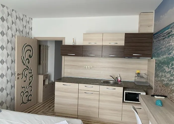 In Diamond Apartment Burgas City